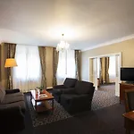 Grandhotel Pupp Hotel 5*