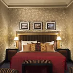 Grandhotel Pupp Hotel 5*
