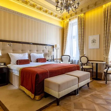 Grandhotel Pupp Hotel 5*
