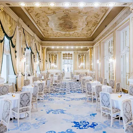 Grandhotel Pupp Hotel