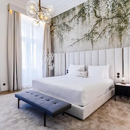Grandhotel Pupp 5*