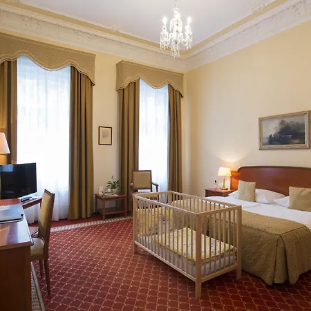 Hotel Grandhotel Pupp 5*