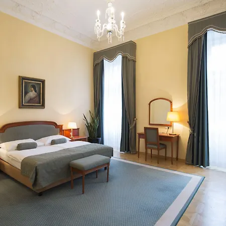 Grandhotel Pupp 5*