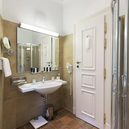 Grandhotel Pupp Hotel 5*
