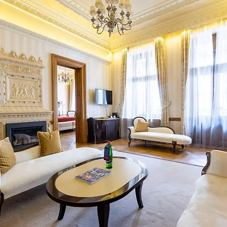 Grandhotel Pupp Otel 5*