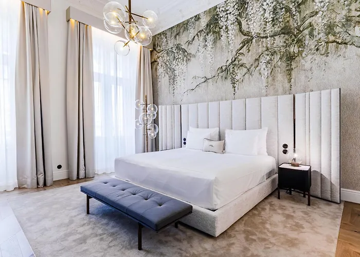 Grandhotel Pupp 5*