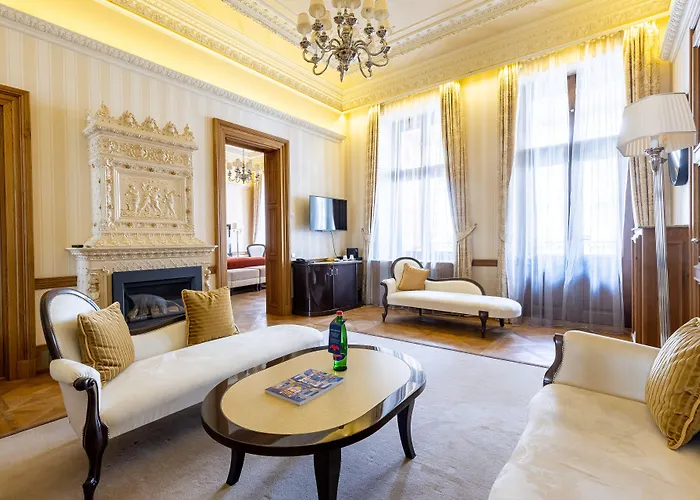 Grandhotel Pupp Hotel 5*